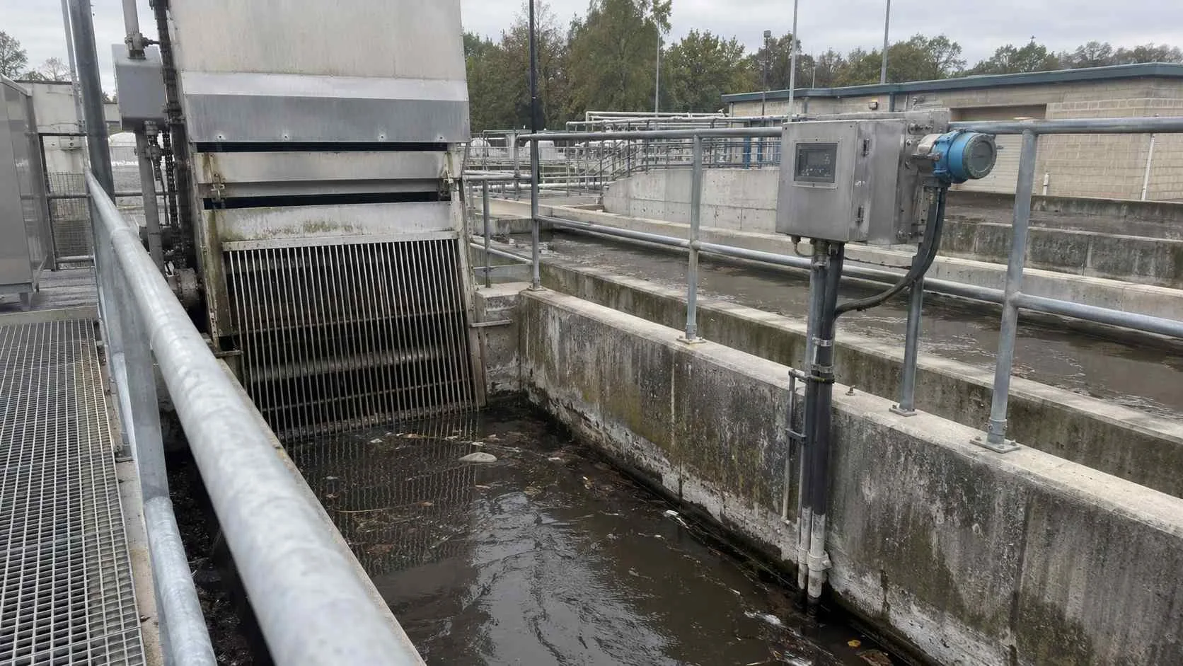 Municipal treatment plant headworks and monitoring equipment