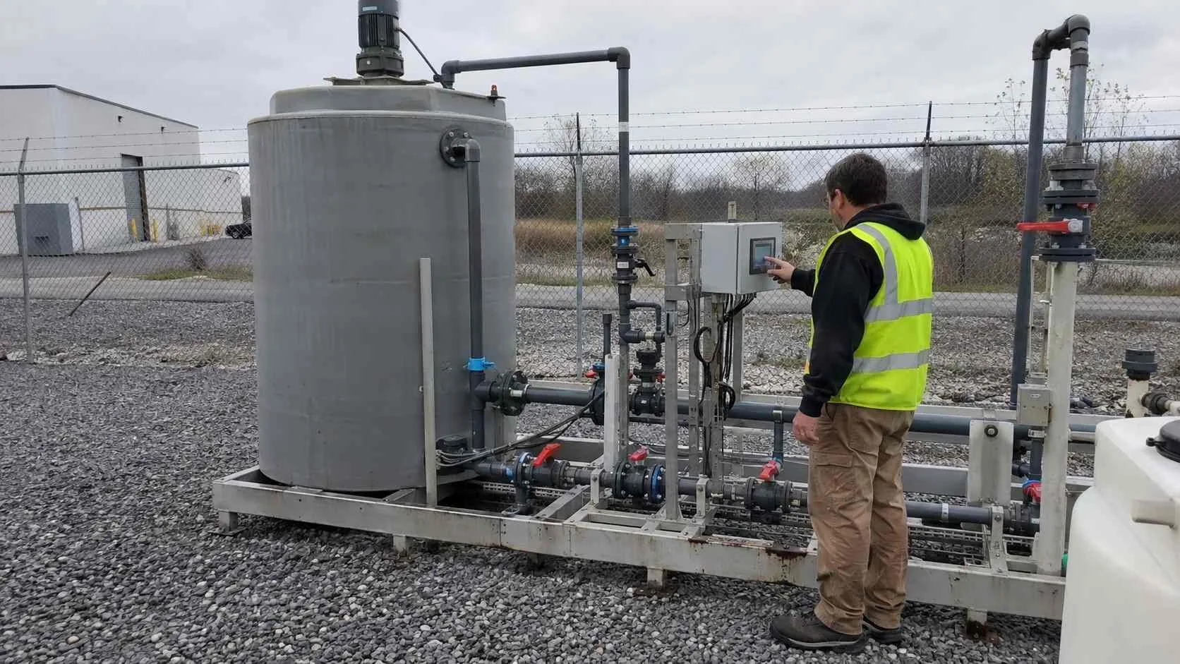 Equalization tank and pH monitoring at an industrial pretreatment system
